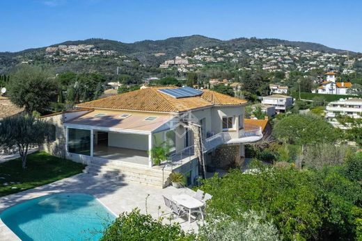 Villa in Mandelieu-la-Napoule, Alpes-Maritimes