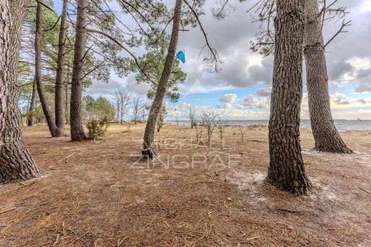 Casa di lusso a Arès, Gironda