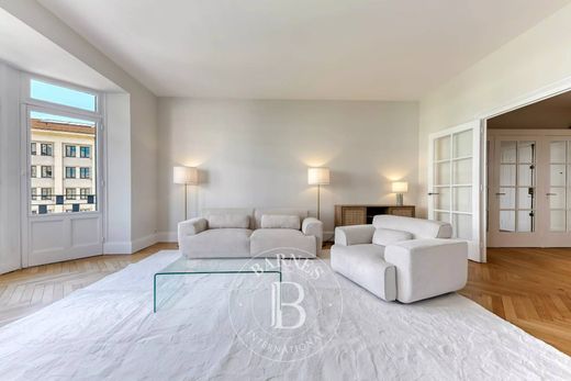 Apartment in Lyon, Rhône