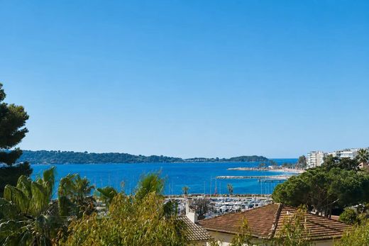 Apartment in Cannes, Alpes-Maritimes
