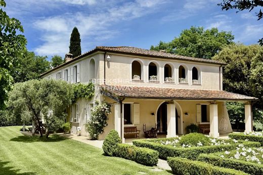 Villa in Buonconvento, Province of Siena