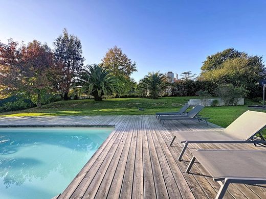 Casa di lusso a Arbonne, Pirenei atlantici