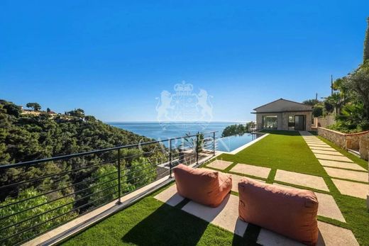 Villa à Roquebrune-Cap-Martin, Alpes-Maritimes