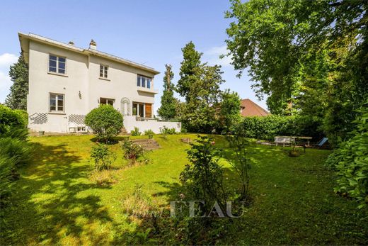Luxury home in La Celle-Saint-Cloud, Yvelines