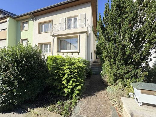 ‏בתי יוקרה ב  Pétange, Canton d'Esch-sur-Alzette