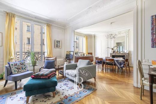 Appartement in Motte-Picquet, Commerce, Necker, Paris