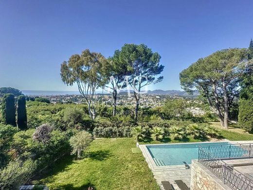 Luxus-Haus in Mougins, Alpes-Maritimes