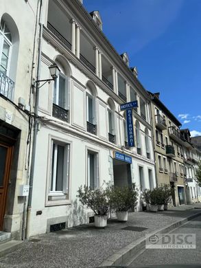 Hotel - Bagnères-de-Luchon, Upper Garonne