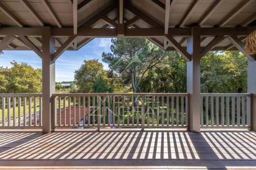 Luxury home in La Teste-de-Buch, Gironde