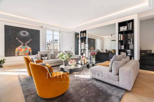 Apartment / Etagenwohnung in Saint-Germain, Odéon, Monnaie, Paris