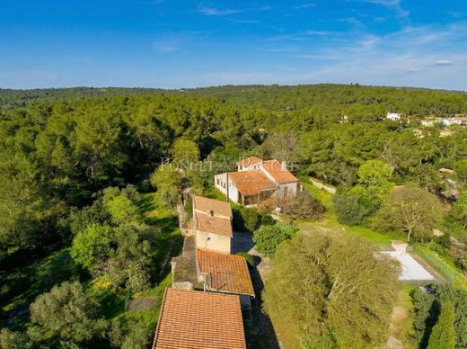 Casa di lusso a Nîmes, Gard