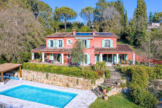 Villa in Châteauneuf-Grasse, Alpes-Maritimes