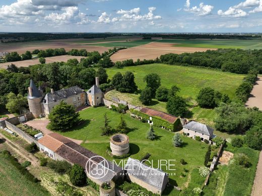 Castle in Thouars, Deux-Sèvres