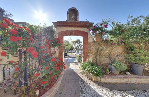Rural or Farmhouse in Perpignan, Pyrénées-Orientales