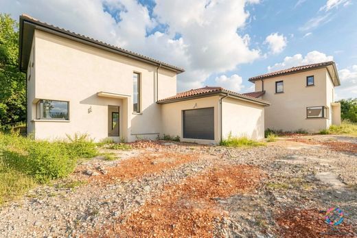 Luxury home in Lentilly, Rhône