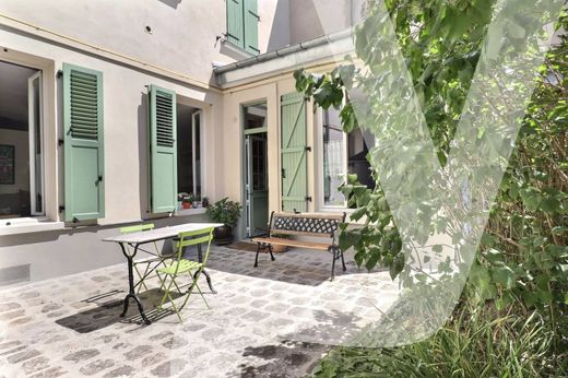 Daire Vincennes, Val-de-Marne