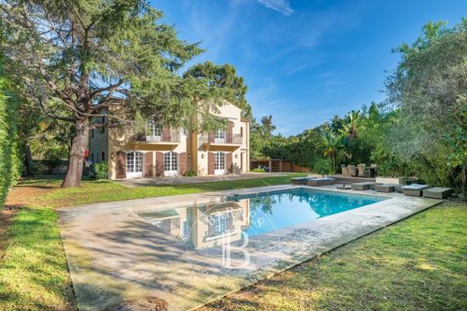 Villa en Saint-Jean-Cap-Ferrat, Alpes Marítimos