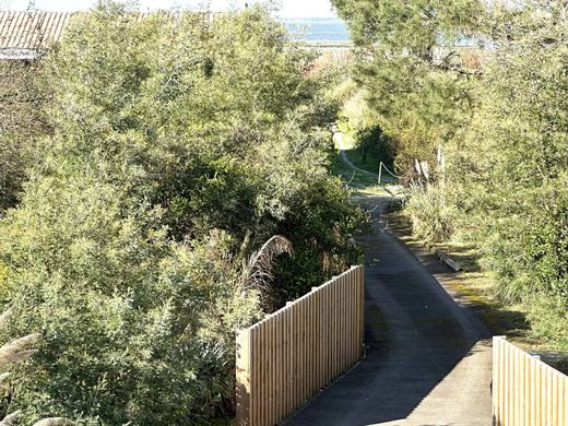 Casa di lusso a Gujan-Mestras, Gironda