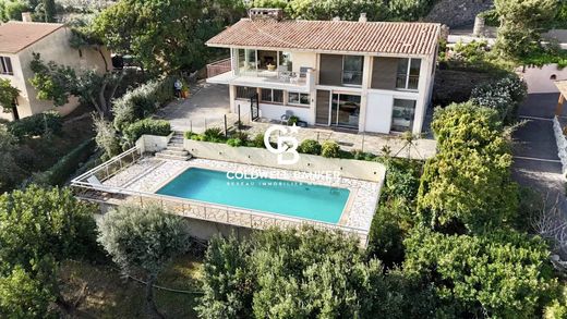 Luxury home in Cavalaire-sur-Mer, Var