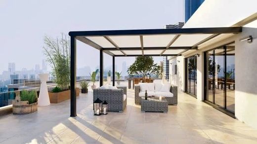 Apartment in Boulogne-Billancourt, Hauts-de-Seine