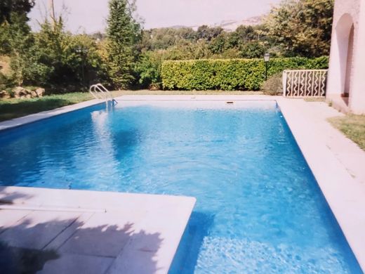 Villa in Auriol, Bouches-du-Rhône