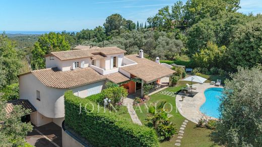 Villa in Le Rouret, Alpes-Maritimes
