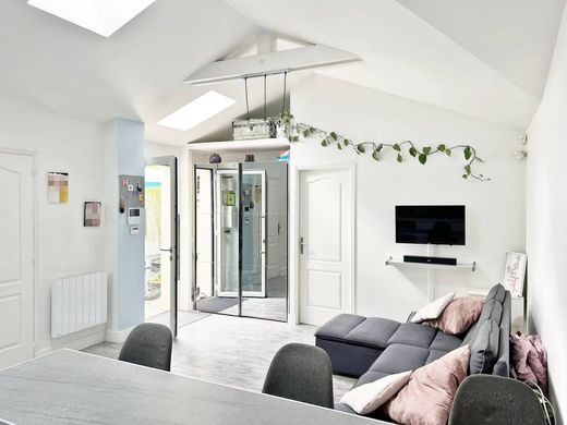 Элитный дом, La Varenne-Saint-Hilaire, Val-de-Marne