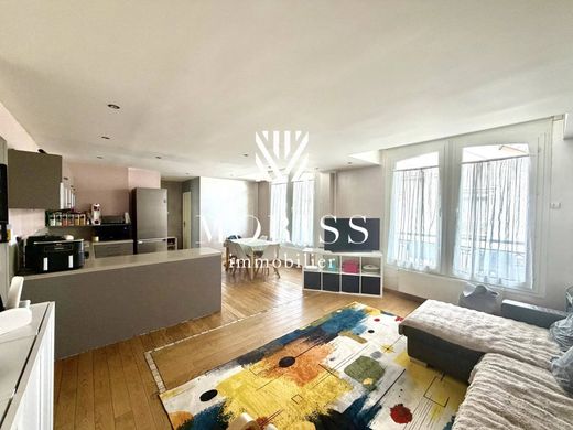 Apartment in Maisons-Alfort, Val-de-Marne