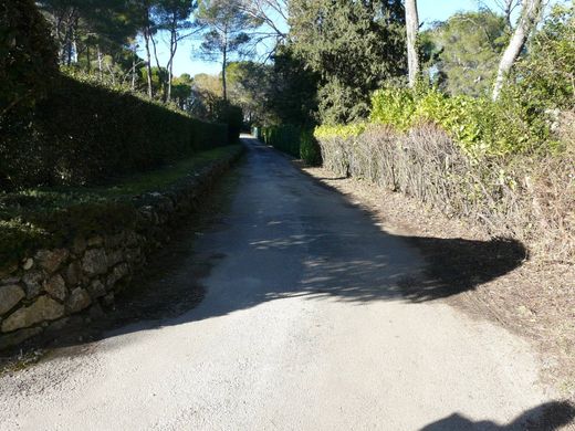 أرض ﻓﻲ Mouans-Sartoux, Alpes-Maritimes
