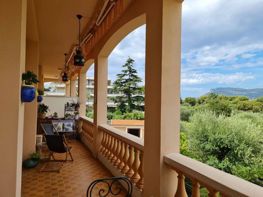 Apartment in Roquebrune-Cap-Martin, Alpes-Maritimes