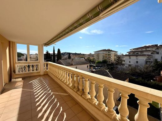 Piso / Apartamento en Saint-Raphaël, Var