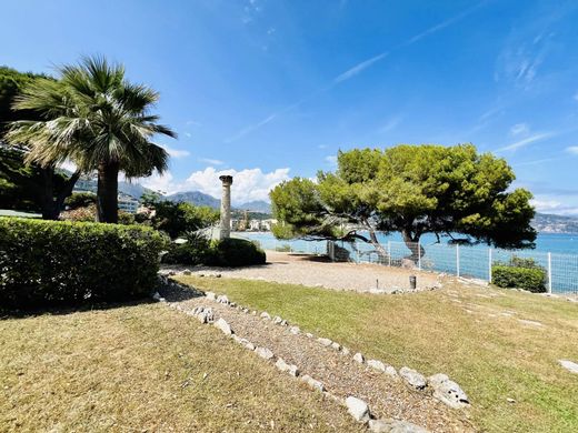 Apartament w Roquebrune-Cap-Martin, Alpes-Maritimes