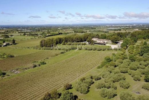 Demeure ou Maison de Campagne à Loriol-du-Comtat, Vaucluse