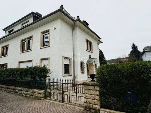 ‏בתי יוקרה ב  Rumelange, Canton d'Esch-sur-Alzette