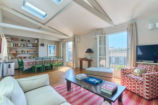 Apartment in La Muette, Auteuil, Porte Dauphine, Paris