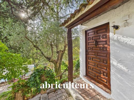 Luxe woning in Cantaron, Alpes-Maritimes