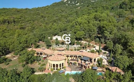 Luxury home in Bargemon, Var