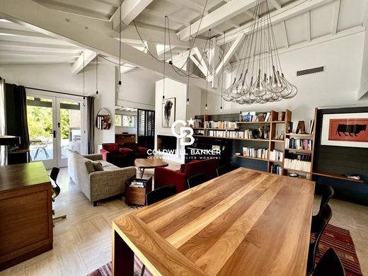 Casa di lusso a Lanton, Gironda