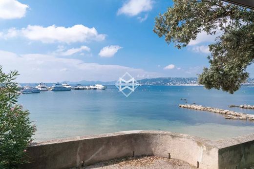 ﻓﻴﻼ ﻓﻲ Antibes, Alpes-Maritimes