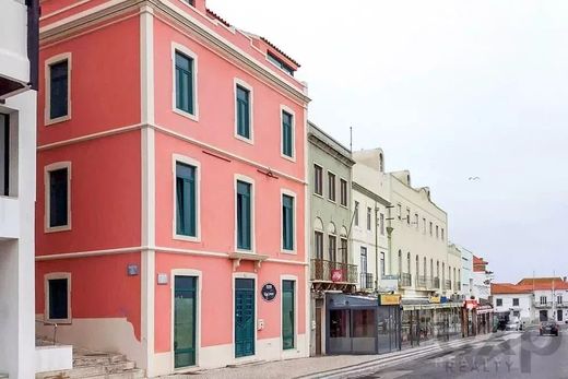 Residential complexes in Peniche, Distrito de Leiria