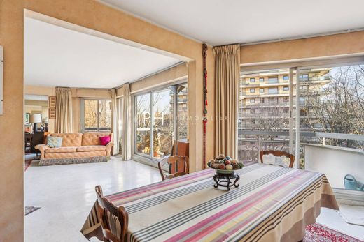 Appartamento a Neuilly-sur-Seine, Hauts-de-Seine