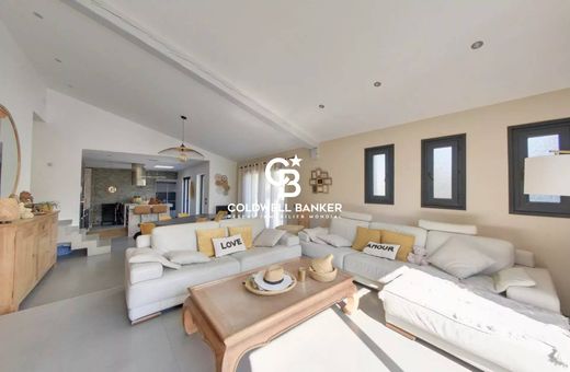 Luxe woning in Saint-Cyprien, Pyrénées-Orientales