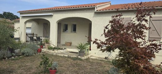 Luxe woning in Prunelli-di-Fiumorbo, Upper Corsica