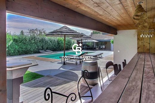 منزل ﻓﻲ Pessac, Gironde