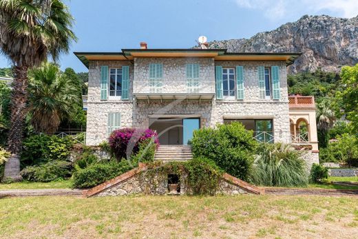 Villa a Mentone, Alpi Marittime
