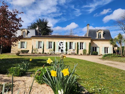 Luxury home in Pessac, Gironde