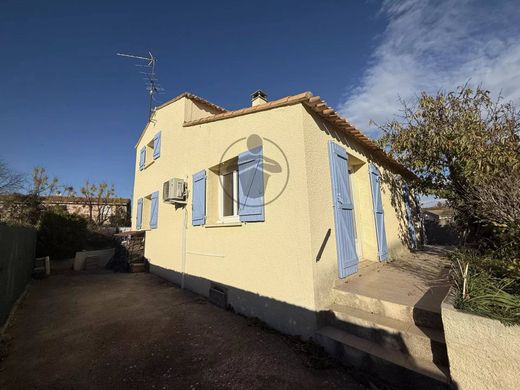Luxe woning in Prades-le-Lez, Hérault