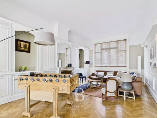 Casa de luxo - Croix, North