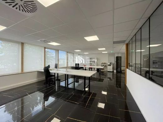 Büro in Pessac, Gironde