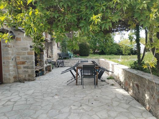 Luxury home in Villemer, Seine-et-Marne